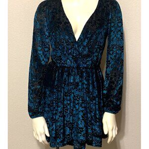 Allison & Kelly Women's V-neck Tie Waist Shorts/ Romper Dress Green Blue Teal